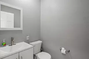 8233 W 62nd Pl, Arvada, CO 80004 - Photo 27