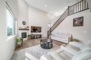 3872 Red Valley Cir, Castle Rock, CO 80104 - Photo 7