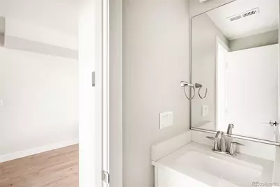 28 S Lincoln Street, Denver, CO 80209 - Photo 13