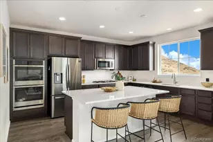 940 Oleander St, Castle Rock, CO 80109 - Photo 3