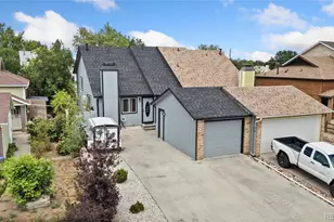 18983 E 16th Pl, Aurora, CO 80011 - Photo 3