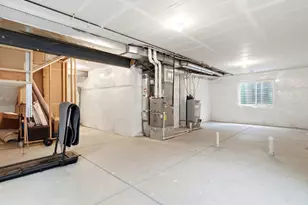 5952 N Liverpool Ct, Aurora, CO 80019 - Photo 29