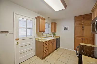 1601 S Utica Street, Denver, CO 80219 - Photo 7