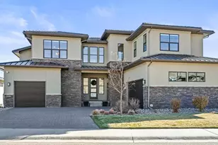 10814 Bluffside Dr, Lone Tree, CO 80124 - Photo 1