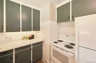 5185 Beach Ct, Denver, CO 80221 - Photo 11