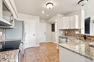 8859 Cloverleaf Cir, Parker, CO 80134 - Photo 13