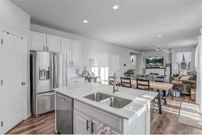 12432 E 101st Place, Commerce City, CO 80022 - Photo 9