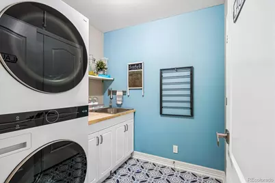 11053 E 28th Place, Denver, CO 80238 - Photo 23