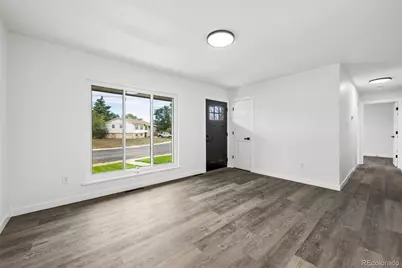 362 Dogwood Avenue, Brighton, CO 80601 - Photo 5