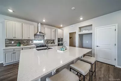 22204 E 49th Place, Aurora, CO 80019 - Photo 5