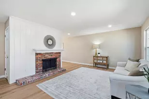 8862 E Amherst Dr, Denver, CO 80231 - Photo 7