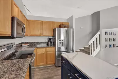 9689 Townsville Circle, Highlands Ranch, CO 80130 - Photo 5