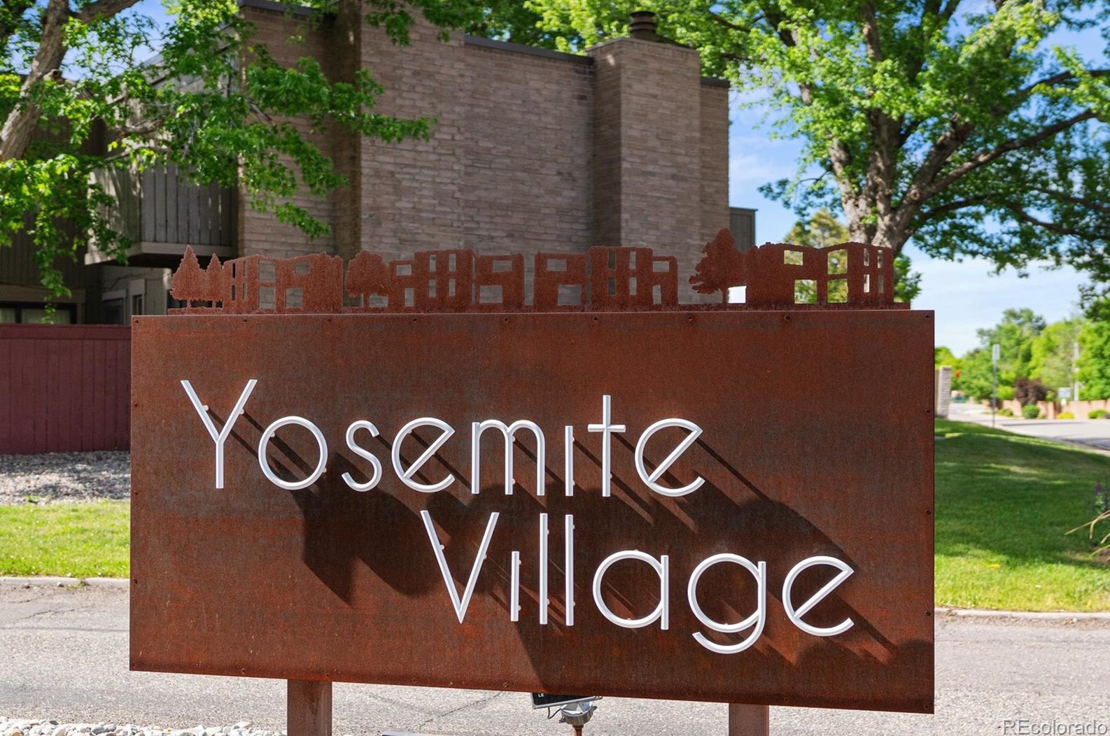 1217 Yosemite Way, Denver CO  80247-2267 exterior