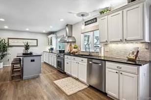 6809 S Niagara Ct, Centennial, CO 80112 - Photo 11