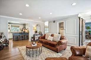 6809 S Niagara Ct, Centennial, CO 80112 - Photo 5