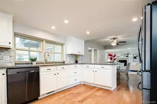 6711 W Portland Pl, Littleton, CO 80128 - Photo 13