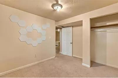5566 Anaheim Way, Denver, CO 80239 - Photo 21