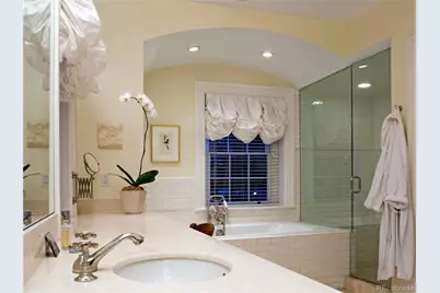 1600 N Logan Street, Denver, CO 80203 - Photo 17