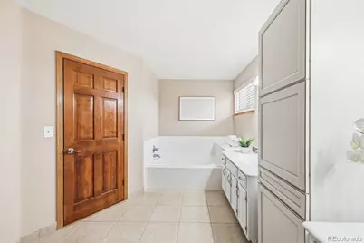 7634 S Ivanhoe Way, Centennial, CO 80112 - Photo 25