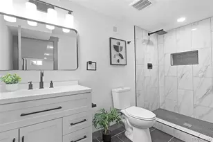 1990 Newark St, Aurora, CO 80010 - Photo 25