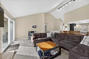 13361 E Wyoming Pl, Aurora, CO 80012 - Photo 5