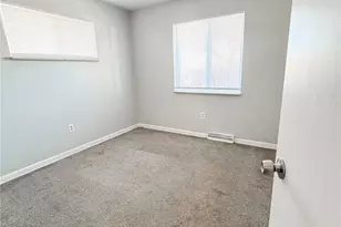 489 Toledo, Aurora, CO 80011 - Photo 11
