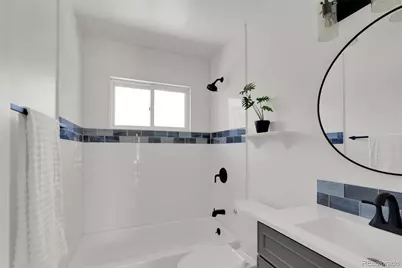 201 E 108th Avenue, Northglenn, CO 80233 - Photo 5