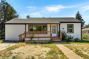 561 J Ave, Limon, CO 80828 - Photo 1