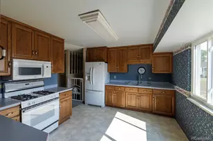 15752 Duquesne Cir, Brighton, CO 80603 - Photo 7