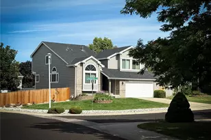 10916 W Dumbarton Cir, Littleton, CO 80127 - Photo 1