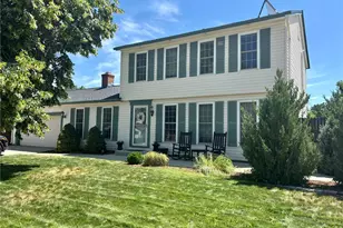 2424 S Elkhart St, Aurora, CO 80014 - Photo 1