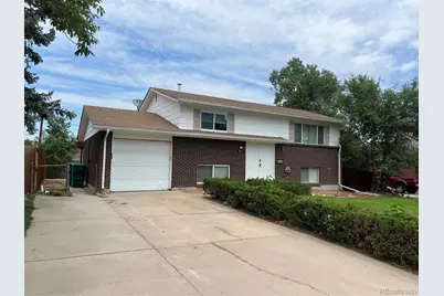 423 S Potomac Circle, Aurora, CO 80012 - Photo 1