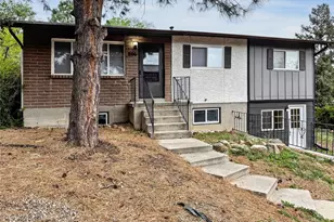 806 Paradise Ln, Colorado Springs, CO 80904 - Photo 1