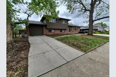 902 S Potomac Way, Aurora, CO 80012 - Photo 1