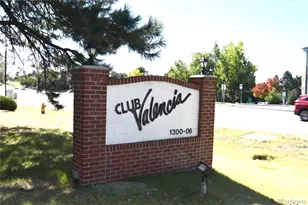 1300 S Parker Rd, Denver, CO 80231 - Photo 1