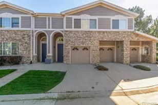 4271 S Blackhawk Cir, Aurora, CO 80014 - Photo 1