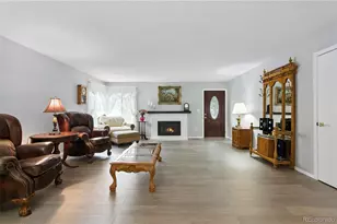 16879 E Oxford Dr, Aurora, CO 80013 - Photo 3