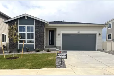 304 W Owen Avenue, Keenesburg, CO 80643 - Photo 1