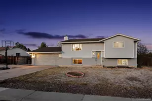 219 Dianna Dr, Lone Tree, CO 80124 - Photo 1
