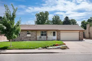 2556 S Elkhart St, Aurora, CO 80014 - Photo 1