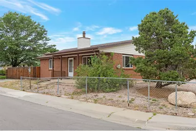 801 Naples Street, Aurora, CO 80011 - Photo 1