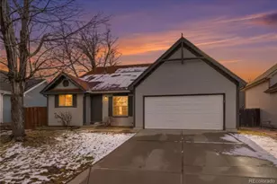 17614 E Temple Dr, Aurora, CO 80015 - Photo 1