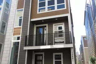 15801 E Broncos Pl, Englewood, CO 80112 - Photo 1