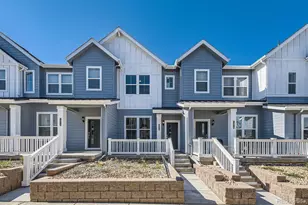 1974 S Haleyville Wy, Aurora, CO 80018 - Photo 1