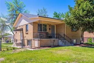 2695 S Logan St, Denver, CO 80210 - Photo 1