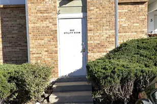 962 S Dearborn Way, Aurora, CO 80012 - Photo 1