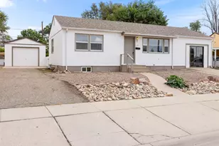 1518 Horseshoe Dr, Pueblo, CO 81001 - Photo 1