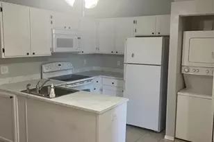 910 S Dawson Way, Aurora, CO 80012 - Photo 1