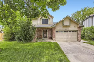 3210 S Espana Cir, Aurora, CO 80013 - Photo 1