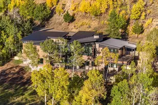 530 Lakeview Cir, Silverthorne, CO 80498 - Photo 1